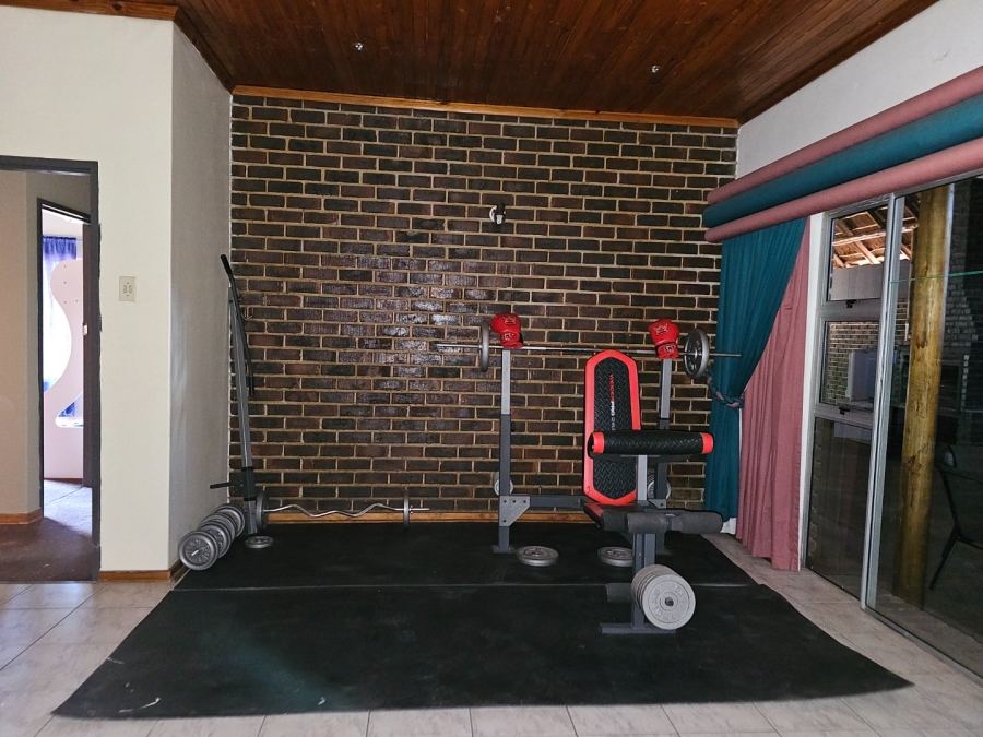 3 Bedroom Property for Sale in Vaalpark Free State